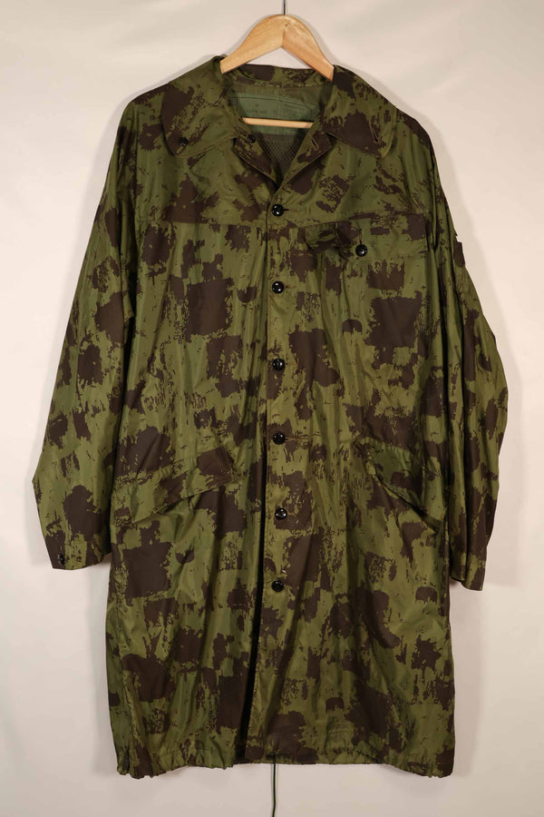 Real 1967 Australian Army camouflage raincoat, used D