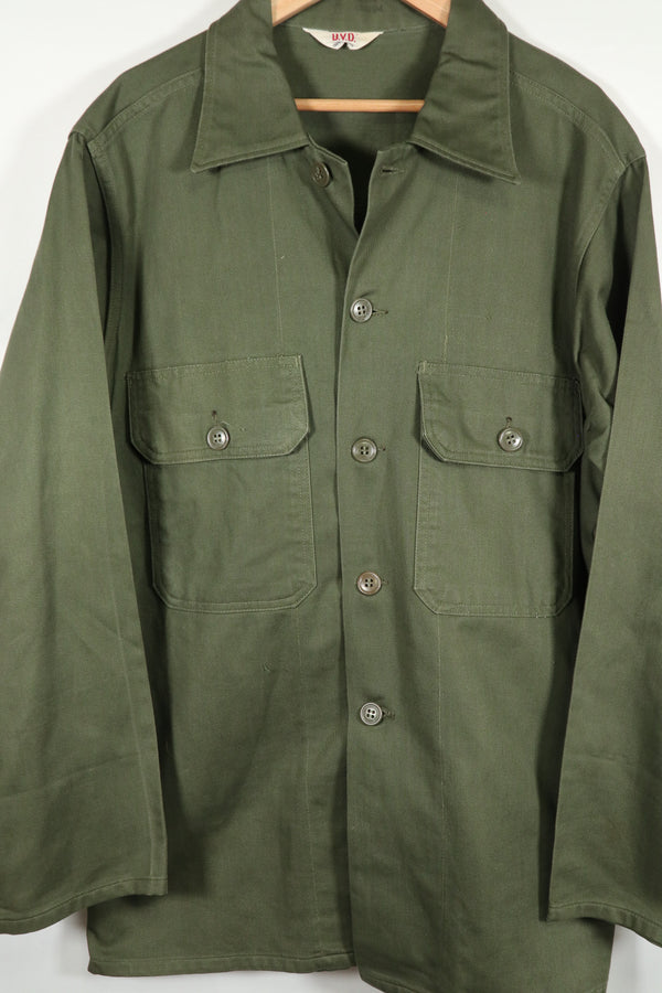 Real dead stock OG-107 utility shirt, civilian, size M.