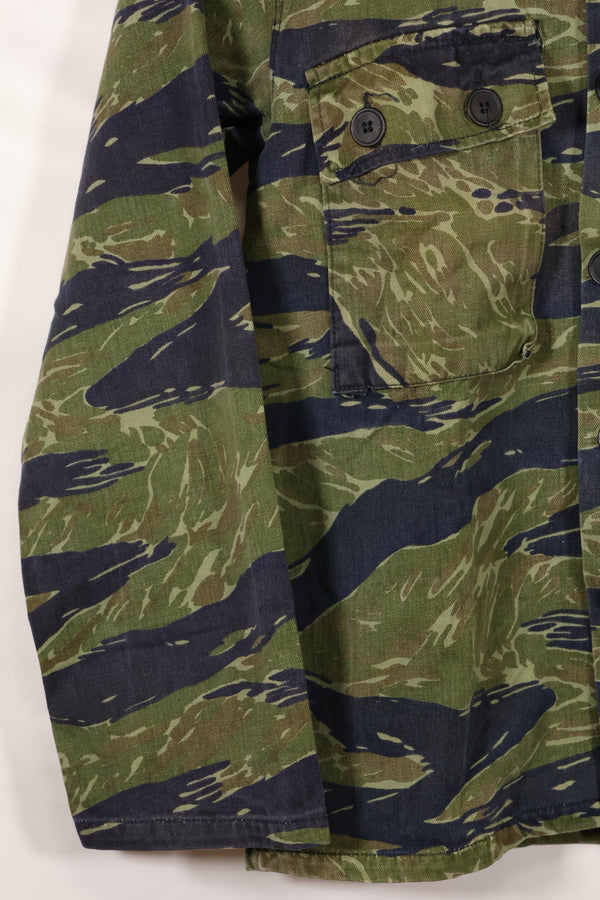 Actual TO78 A-M Okinawa Tiger Tiger Stripe Shirt Used