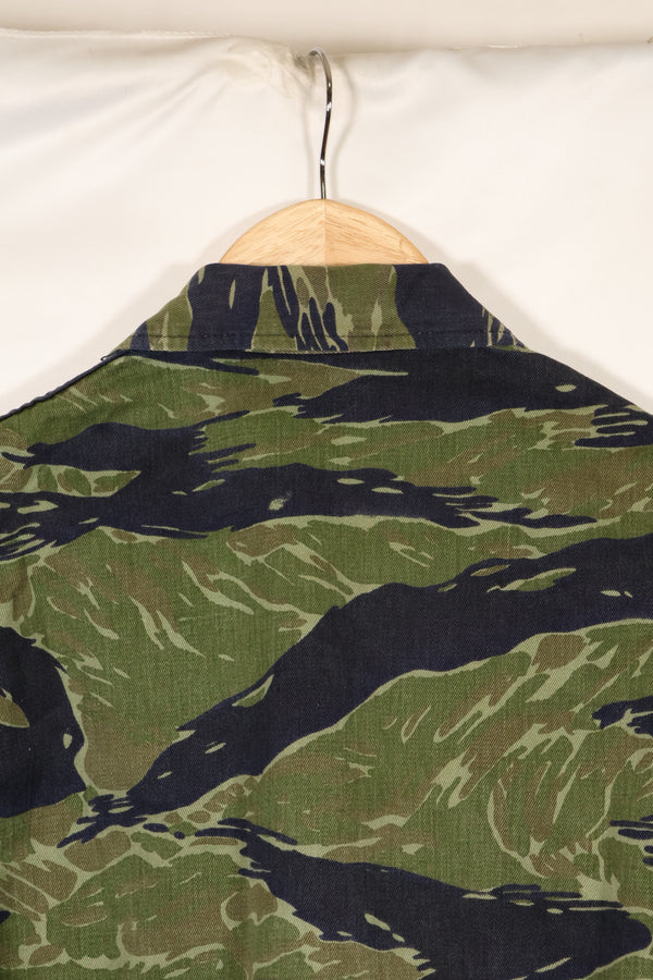 Actual TO78 A-M Okinawa Tiger Tiger Stripe Shirt Used