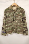 Mid-1960s Okinawa Tiger Pattern Tiger Stripe Asian Cut Shirt, sleeve refurbished, button missing, used.