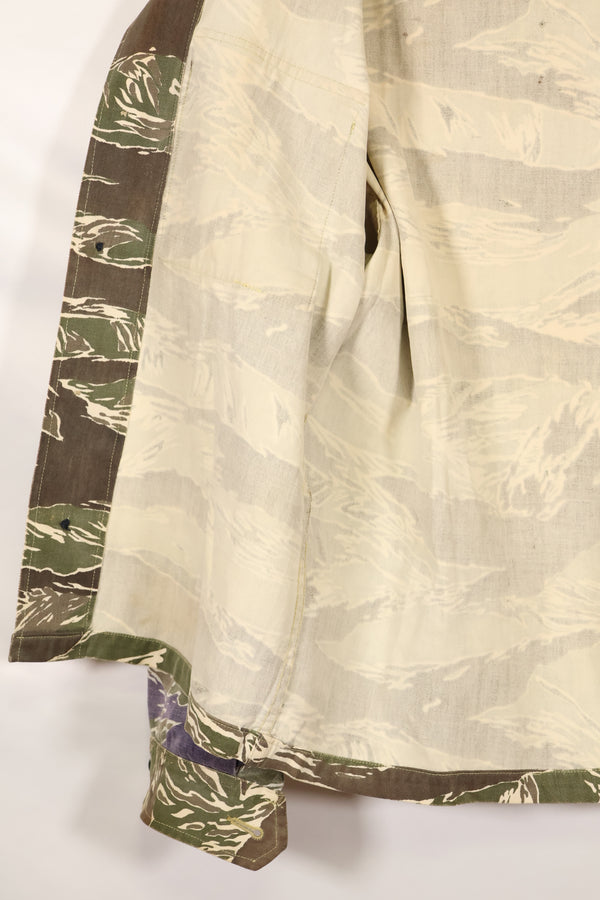 Mid-1960s Okinawa Tiger Pattern Tiger Stripe Asian Cut Shirt, sleeve refurbished, button missing, used.