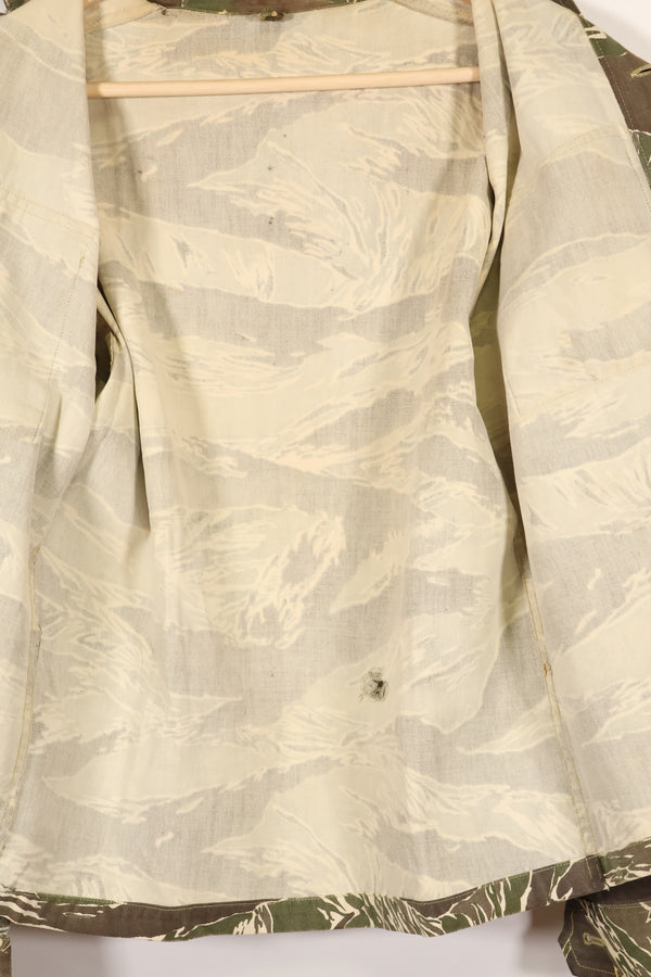 Mid-1960s Okinawa Tiger Pattern Tiger Stripe Asian Cut Shirt, sleeve refurbished, button missing, used.