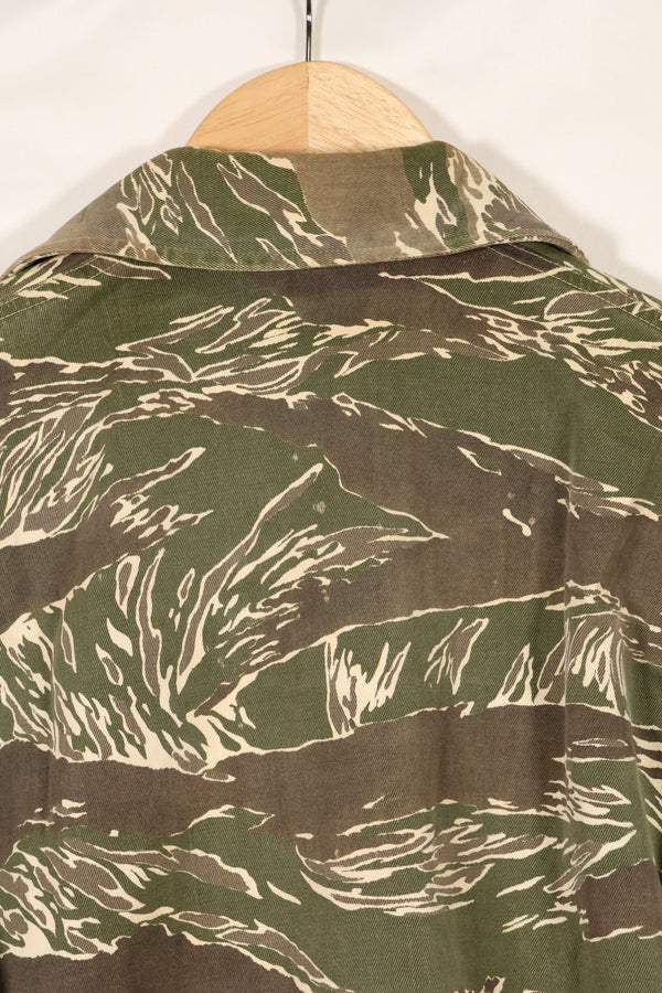 Mid-1960s Okinawa Tiger Pattern Tiger Stripe Asian Cut Shirt, sleeve refurbished, button missing, used.