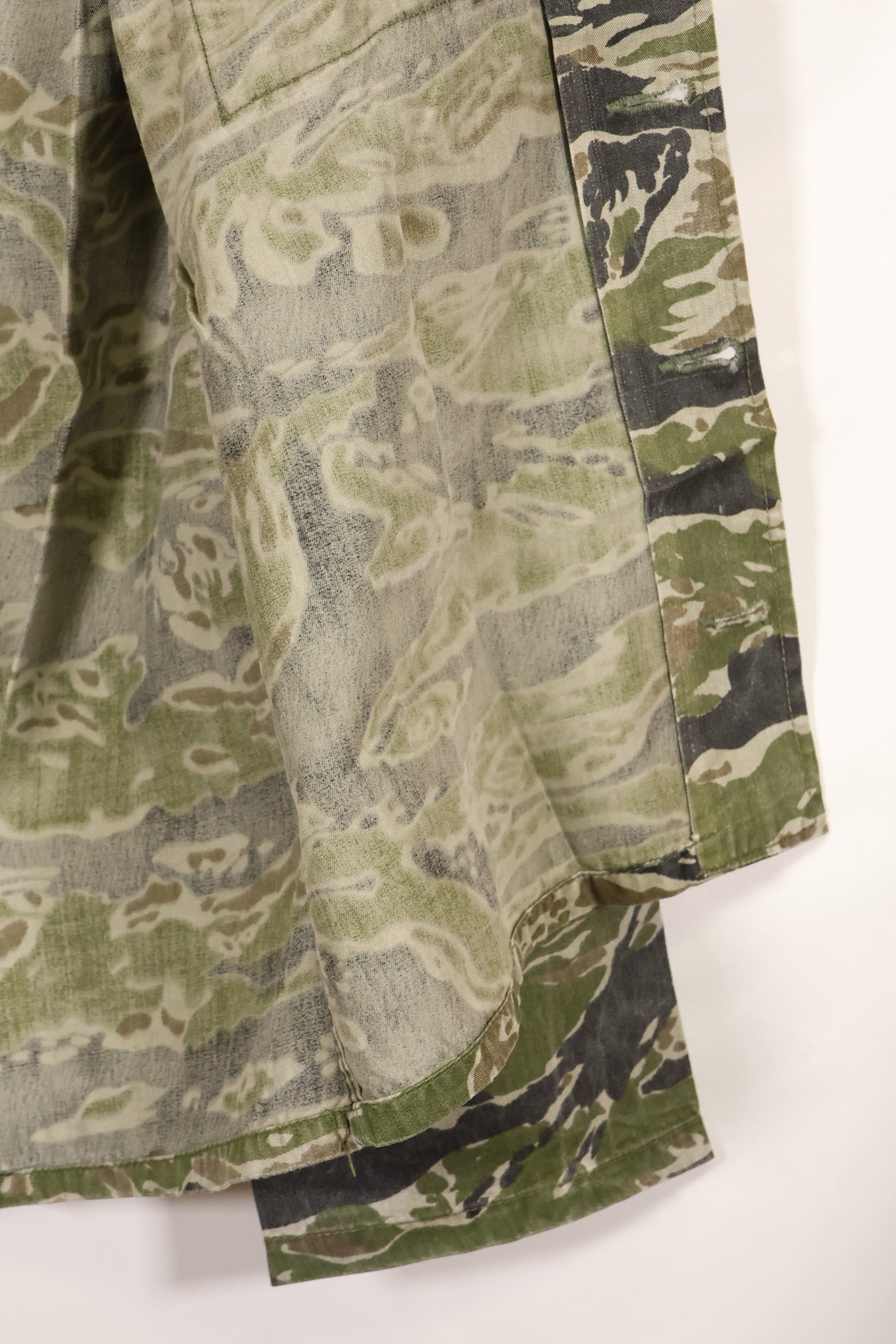 1960s Tiger Stripe Shirt, CIDG pattern, good condition, used.