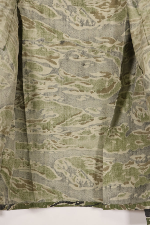 1960s Tiger Stripe Shirt, CIDG pattern, good condition, used.