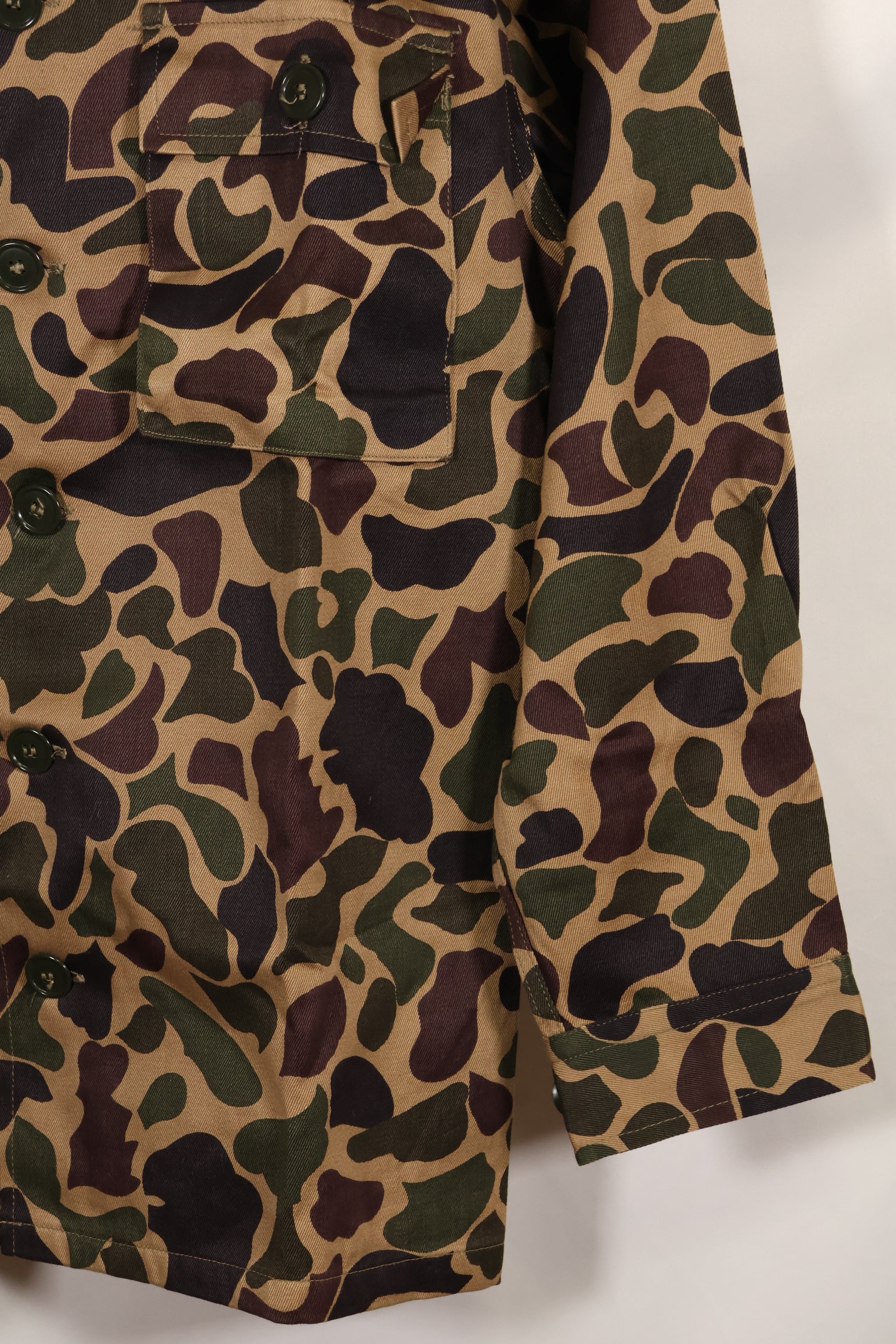 Early 1960s Deadstock A-M CIDG Beogum Camouflage Asian Cut Shirt