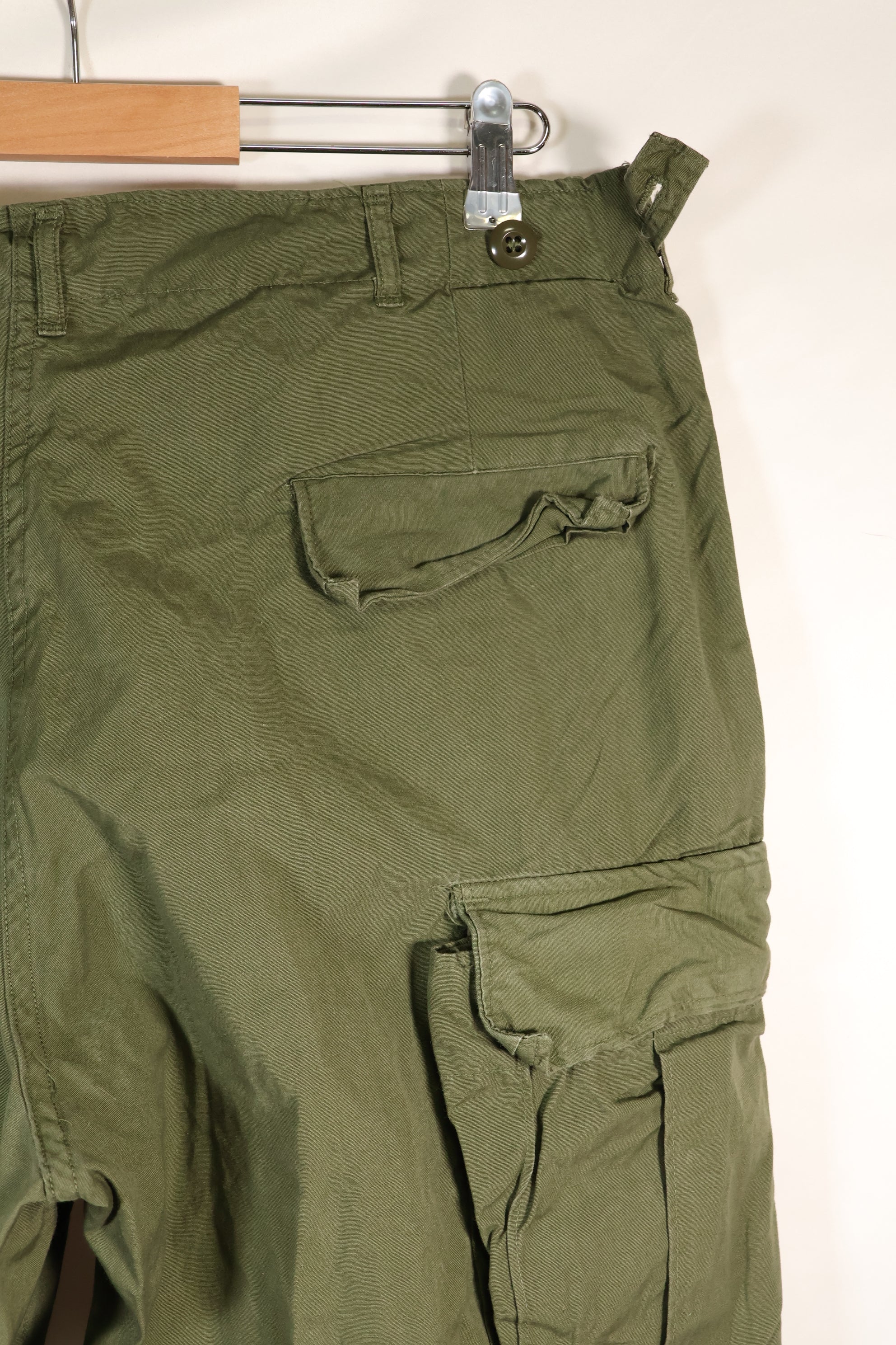 Estimated 1965 contract L-S 2nd Model Jungle Fatigue pants, good condition, used.