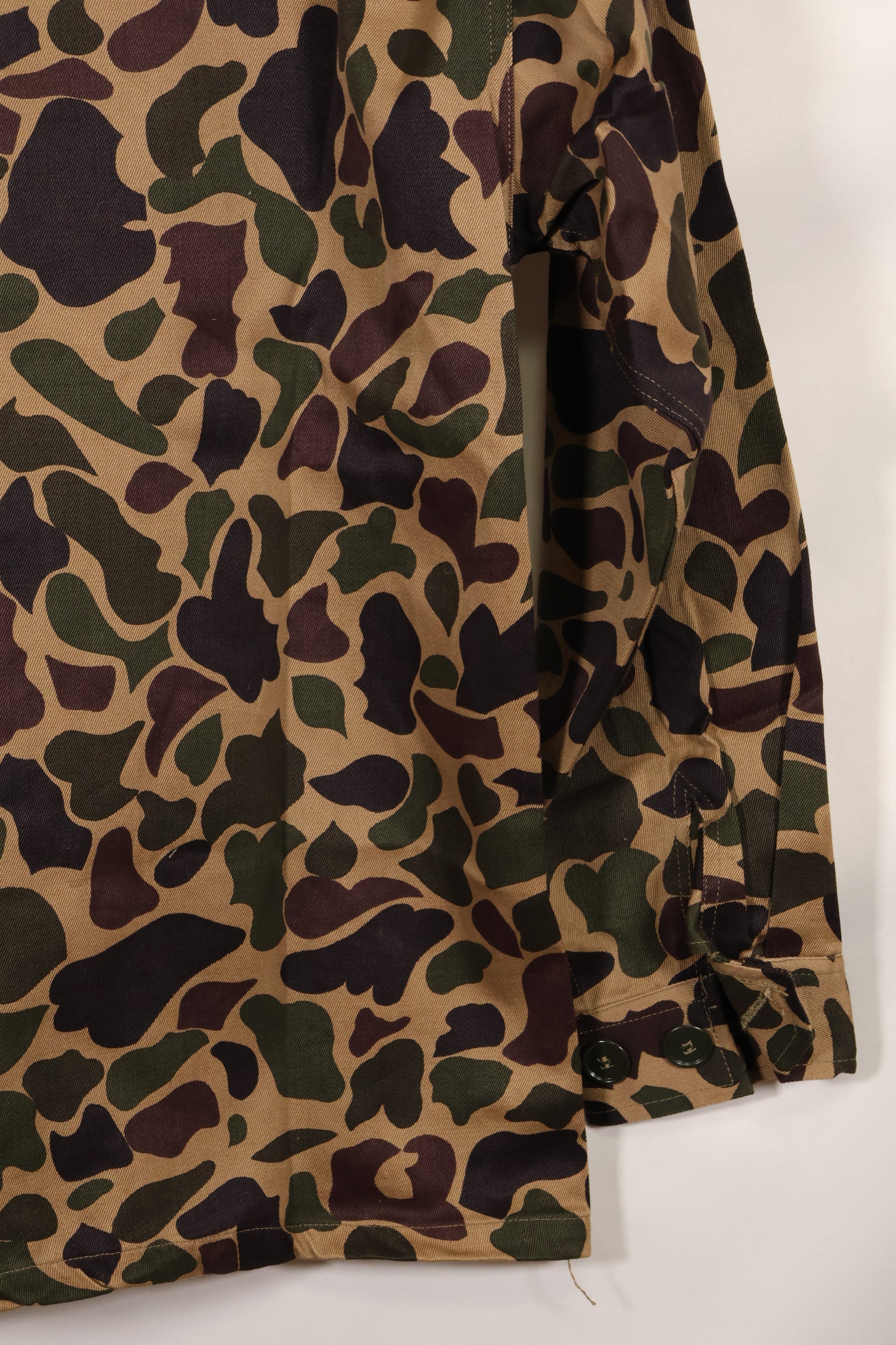 Early 1960s Deadstock A-M CIDG Beogum Camouflage Asian Cut Shirt