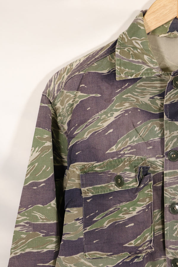 Mid-1960s, estimated A-XL Silver Tiger Tiger stripe shirt, faded, used.
