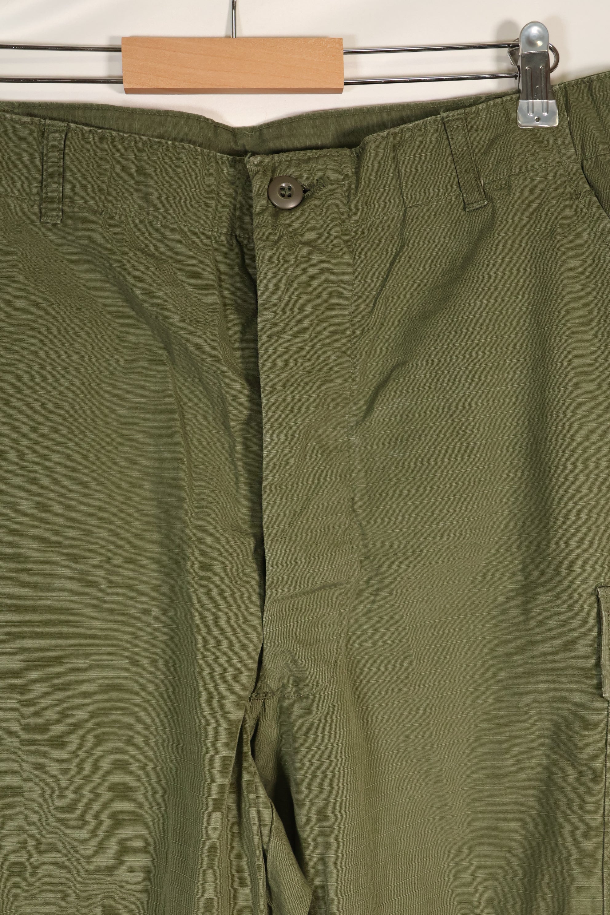 1967 Contract L-L 4th Model Jungle Fatigue Pants in good condition, faded, used.