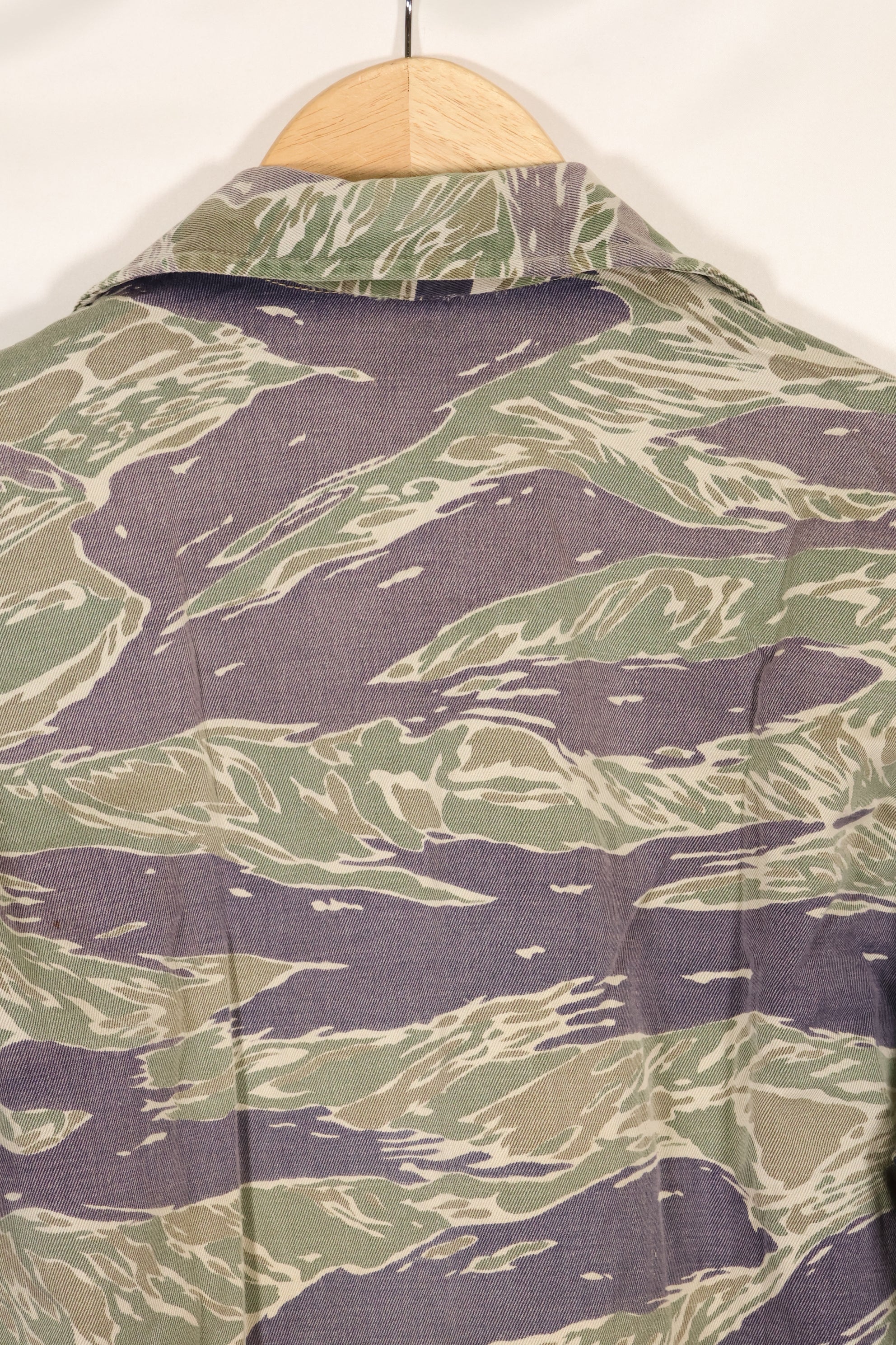 Mid-1960s, estimated A-XL Silver Tiger Tiger stripe shirt, faded, used.