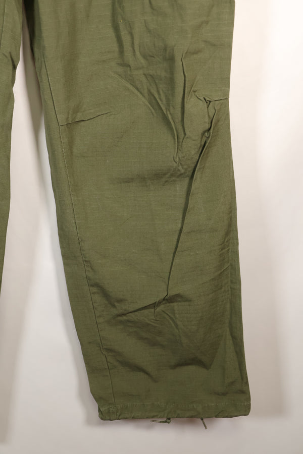 1967 Contract L-L 4th Model Jungle Fatigue Pants in good condition, faded, used.