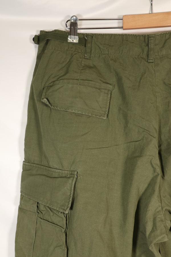 1967 Contract L-L 4th Model Jungle Fatigue Pants in good condition, faded, used.