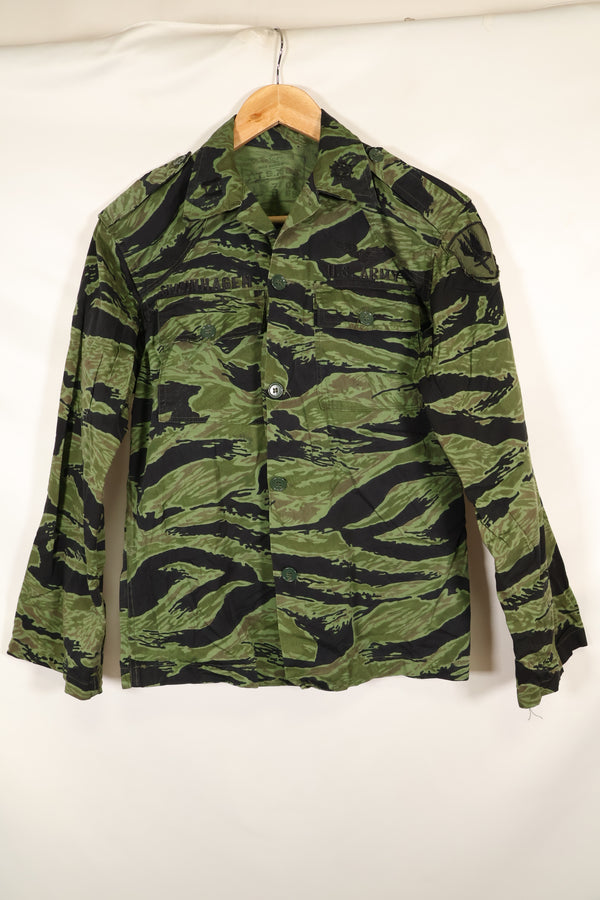 1968 and 1969 73rd surveillance airplane company direct embroidery VNMC 4th pattern tiger stripe set, never used