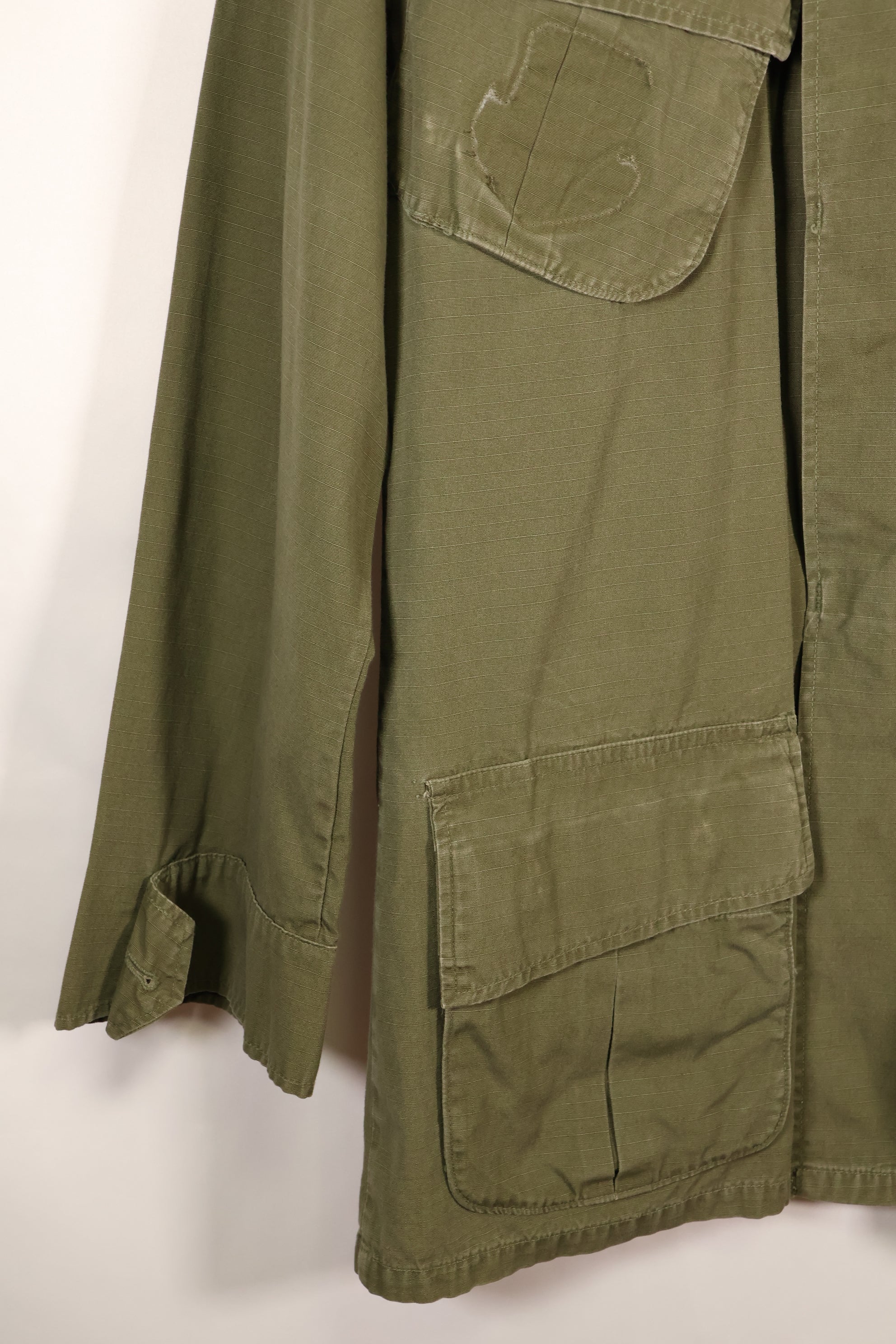 1969 Contract, S-R, USAF Issue, 4th Model Jungle Fatigue Jacket, Used
