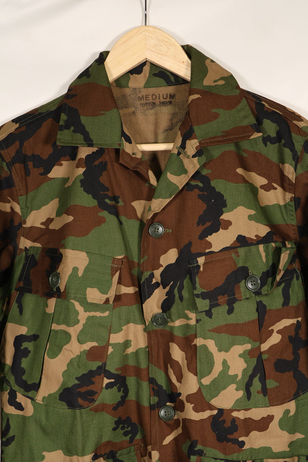 1980's Okinawa souvenir ERDL camouflage woodland camouflage locally made jacket, never used.