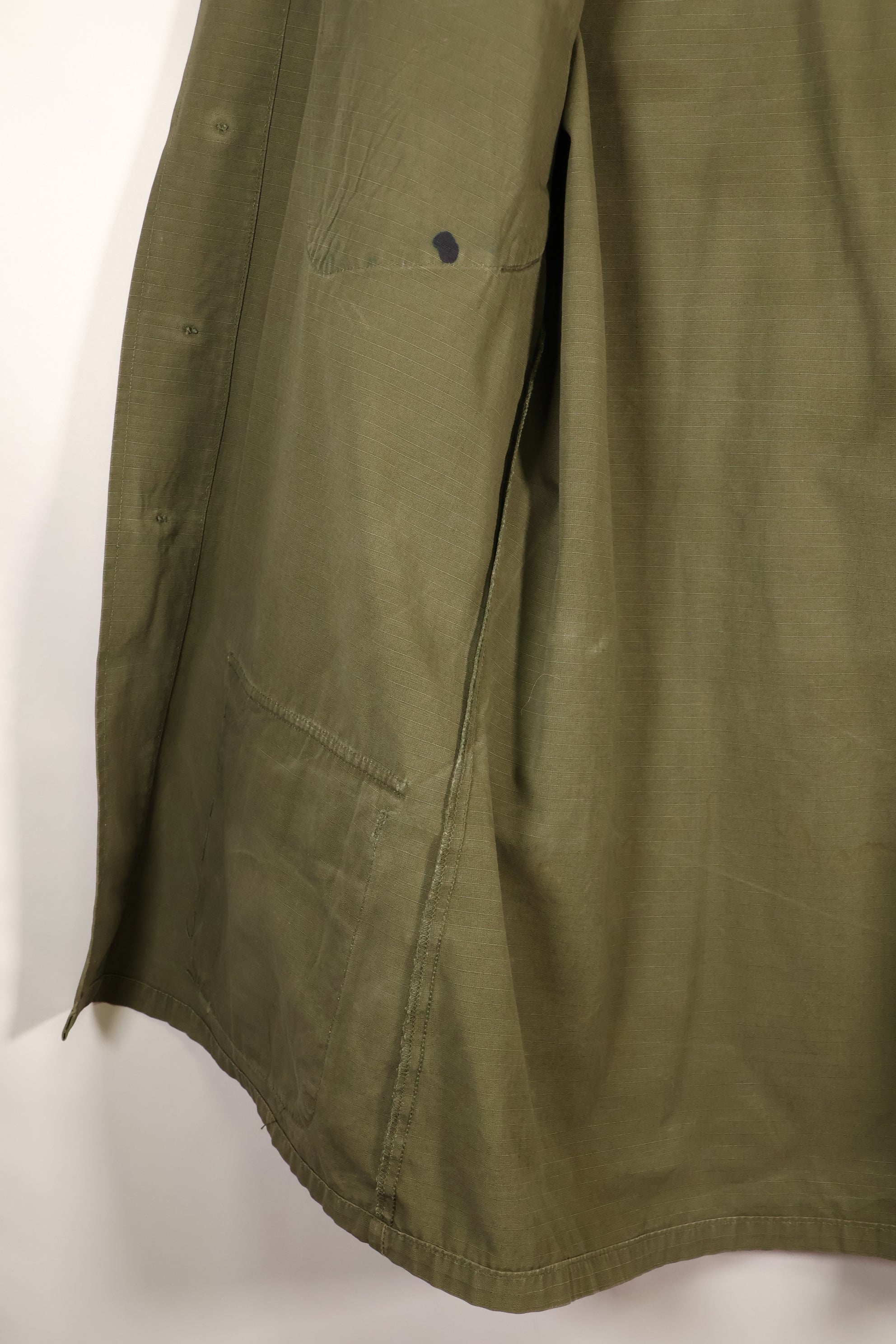 Late 1960s, S-L, U.S. Military, 4th Model Jungle Fatigue Jacket, with added patches, used