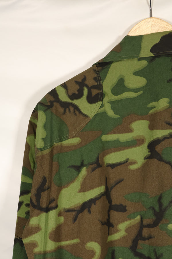 Estimated circa 1967 Deadstock US ARMY Advisor ERDL Camouflage Non Rip M59 Cut Shirt Unused
