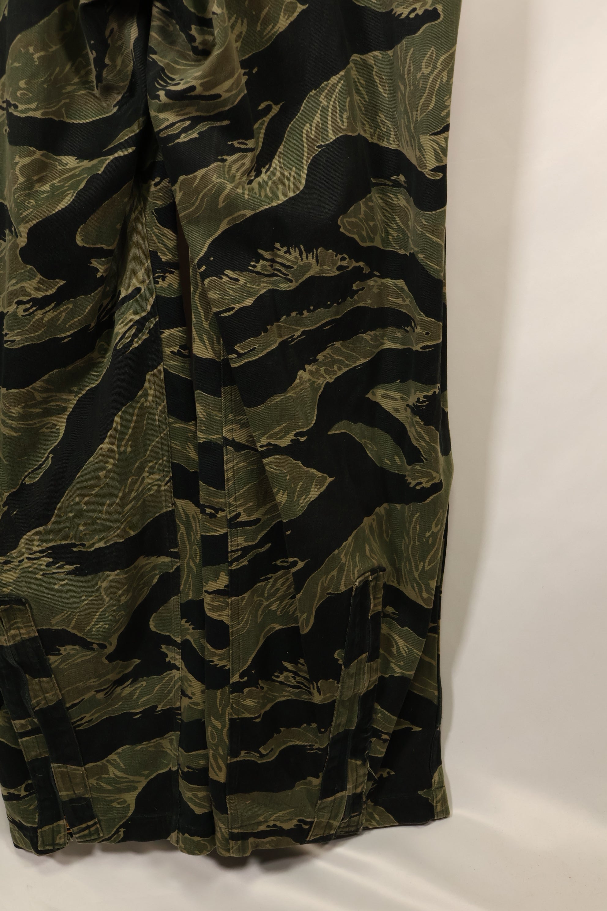 Mid-1960s, Size 46, Okinawa Tiger Pattern, Tiger Stripe Flight Suit, Used