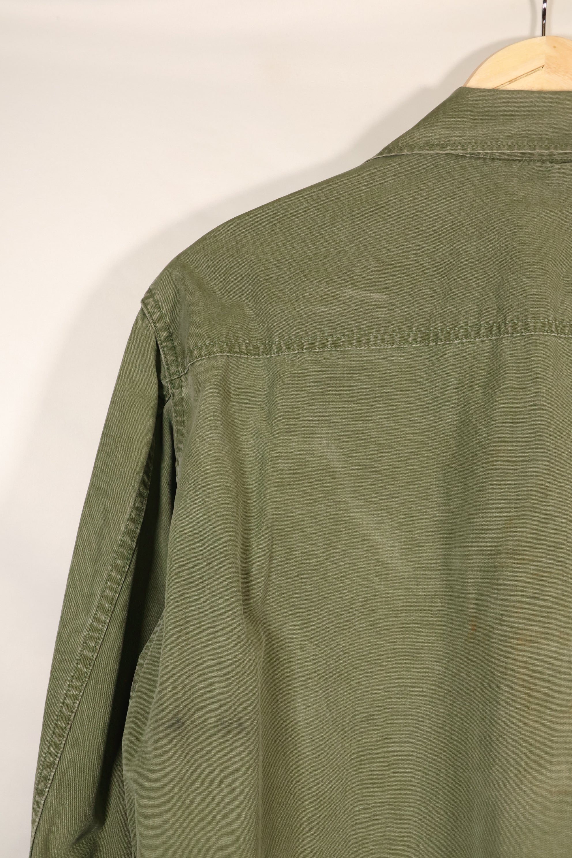 1967 Contract, M-R, U.S. Army, 3rd Model Jungle Fatigue Jacket, with Patches, Used