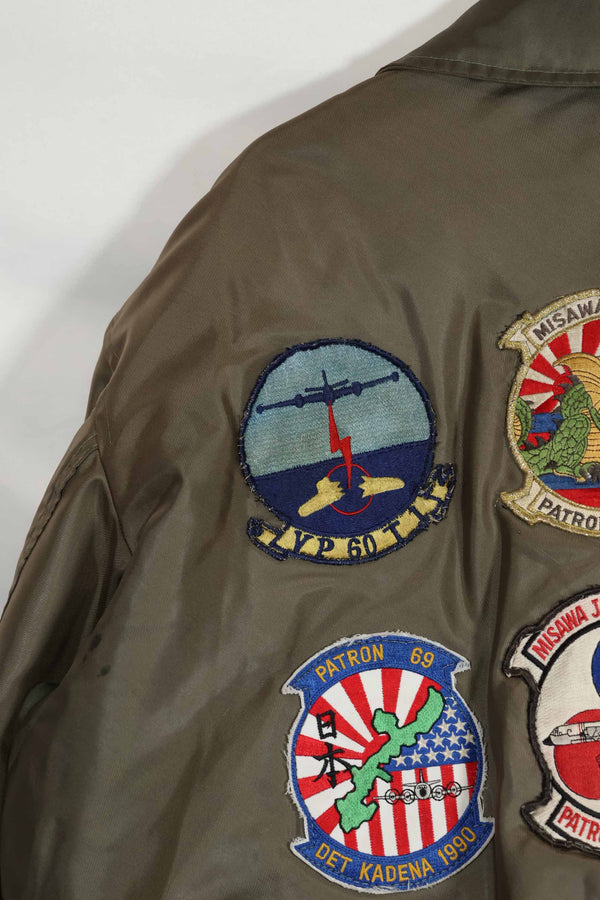 1988 US Navy CWU-45P USS HANCOCK CVA 19 VP-69 XL size flight jacket used