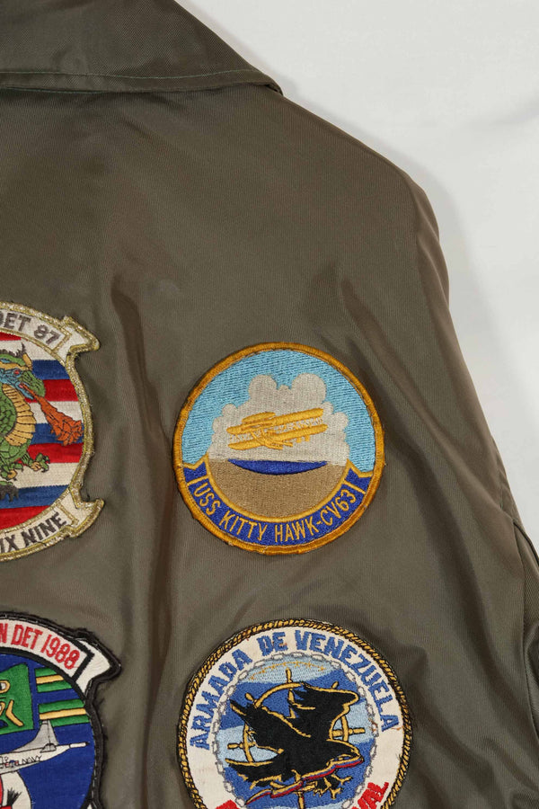 1988 US Navy CWU-45P USS HANCOCK CVA 19 VP-69 XL size flight jacket used