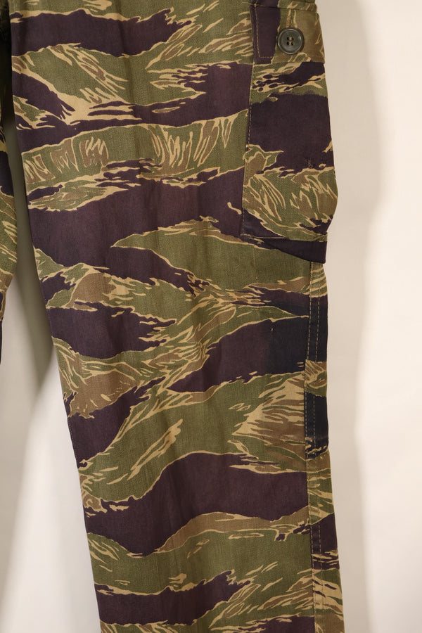 Mid-1960s Okinawa Tiger US-cut tiger-striped pants, minimal fading, used