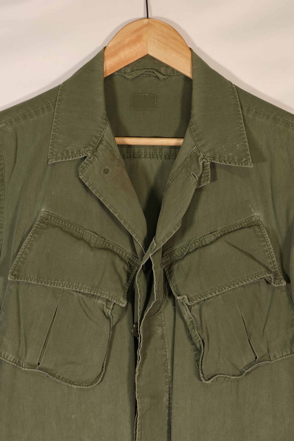 Real 3rd Model Jungle Fatigue Jacket No size tag, faded, used.