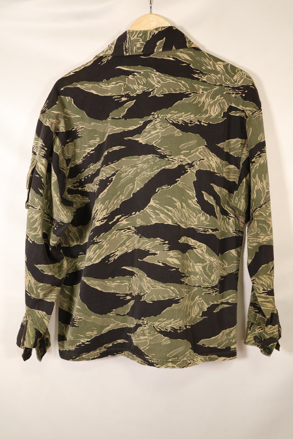 Mid-1960s US-L Okinawa Tiger Pattern Tiger Stripe US-Cut Shirt, Used
