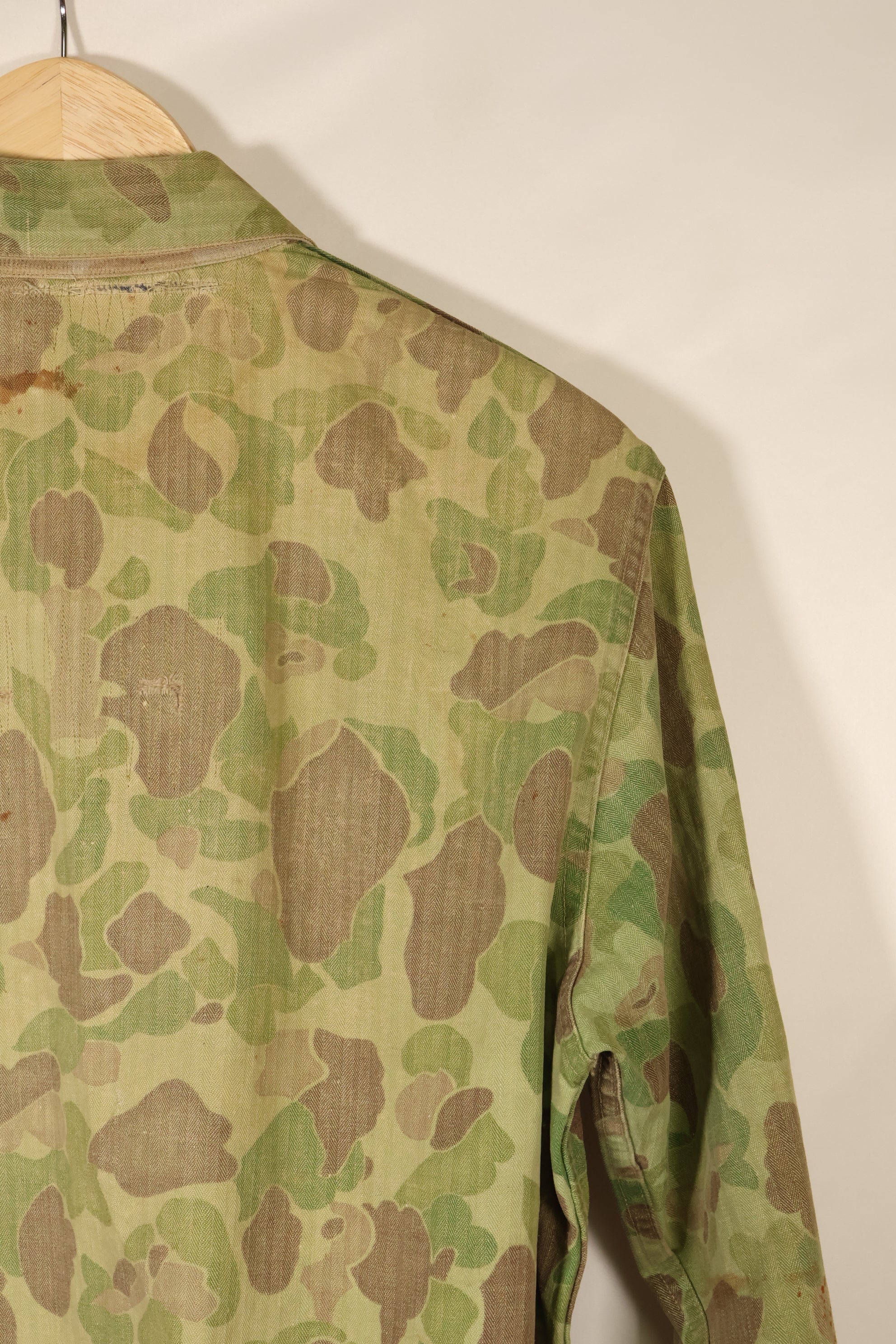 1940s WWII USMC P-44 Frogskin Camouflage Duck Hunter Jacket, used.