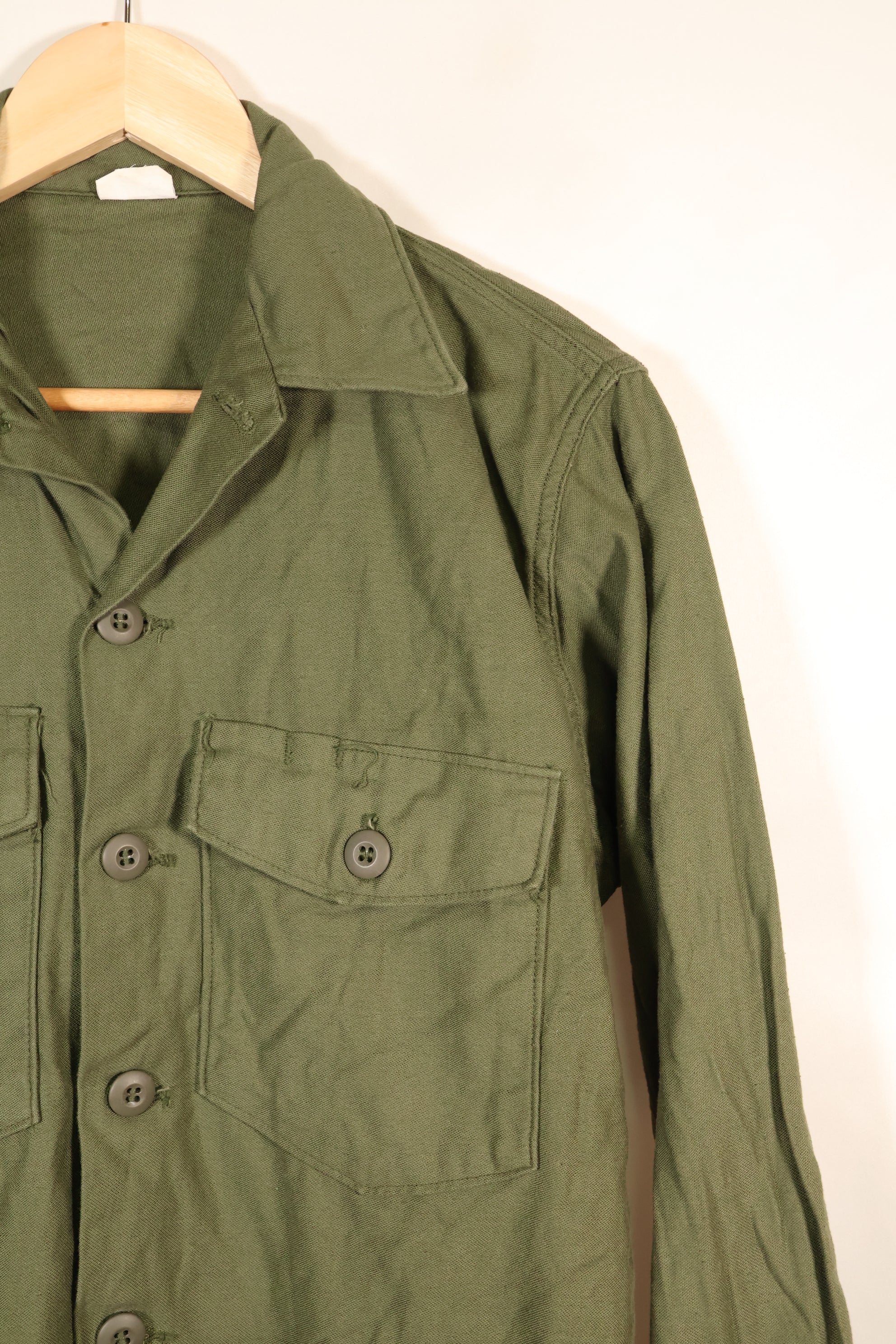 1971 Contract, 15 1/2 x 33, OG-107, Utility Shirt, Good Condition, Used