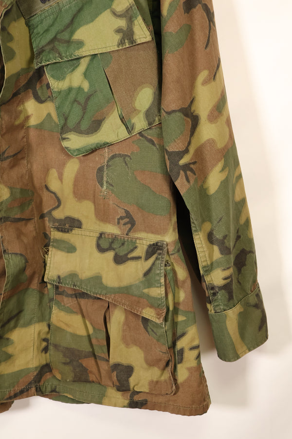 Mid-1960s non ripstop fabric ERDL camouflage rare print fabric jungle fatigues jacket, used.