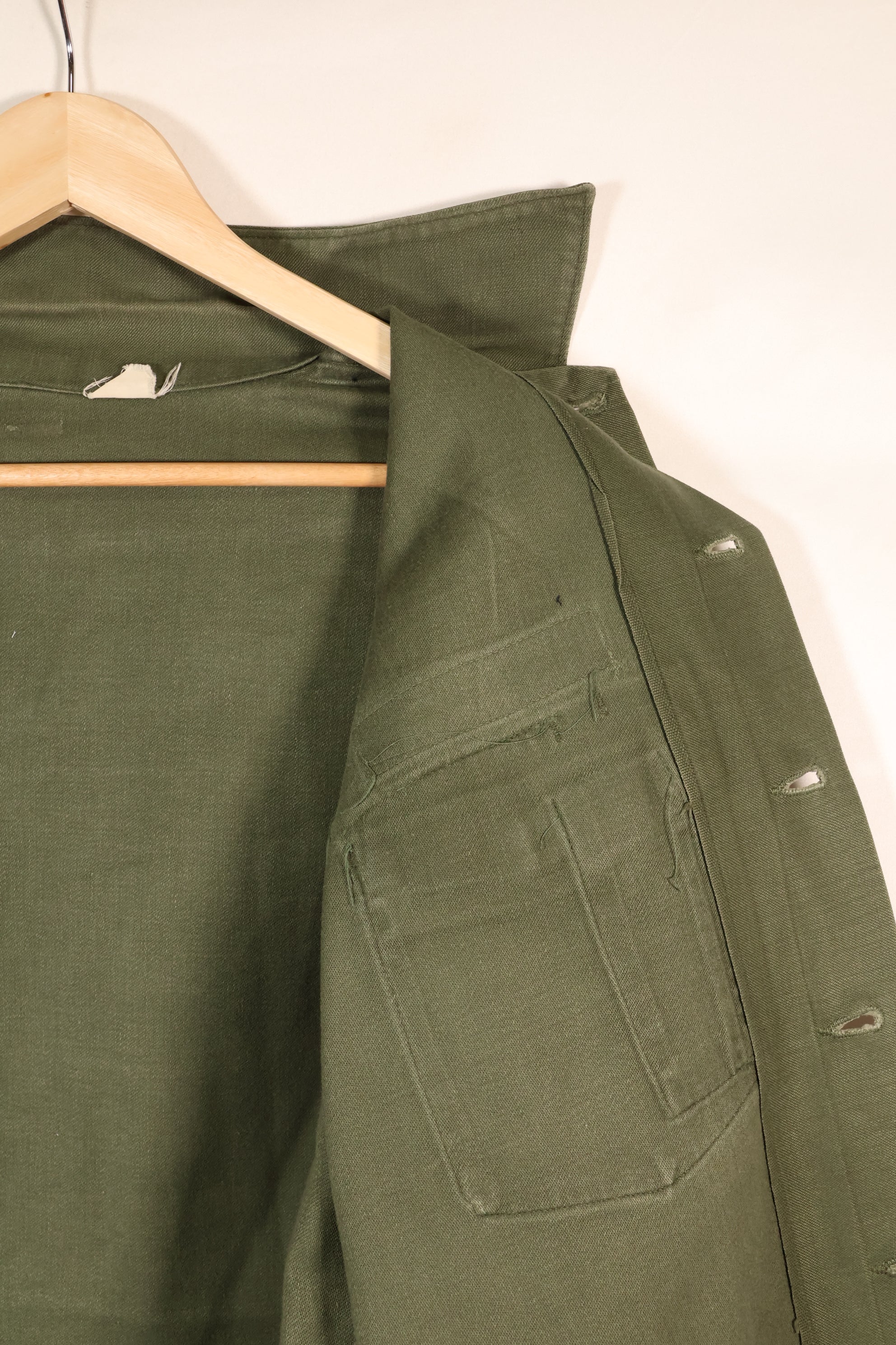 1972 Contract, 15 1/2 x 33, OG-107, Utility Shirt, With Patch, Used