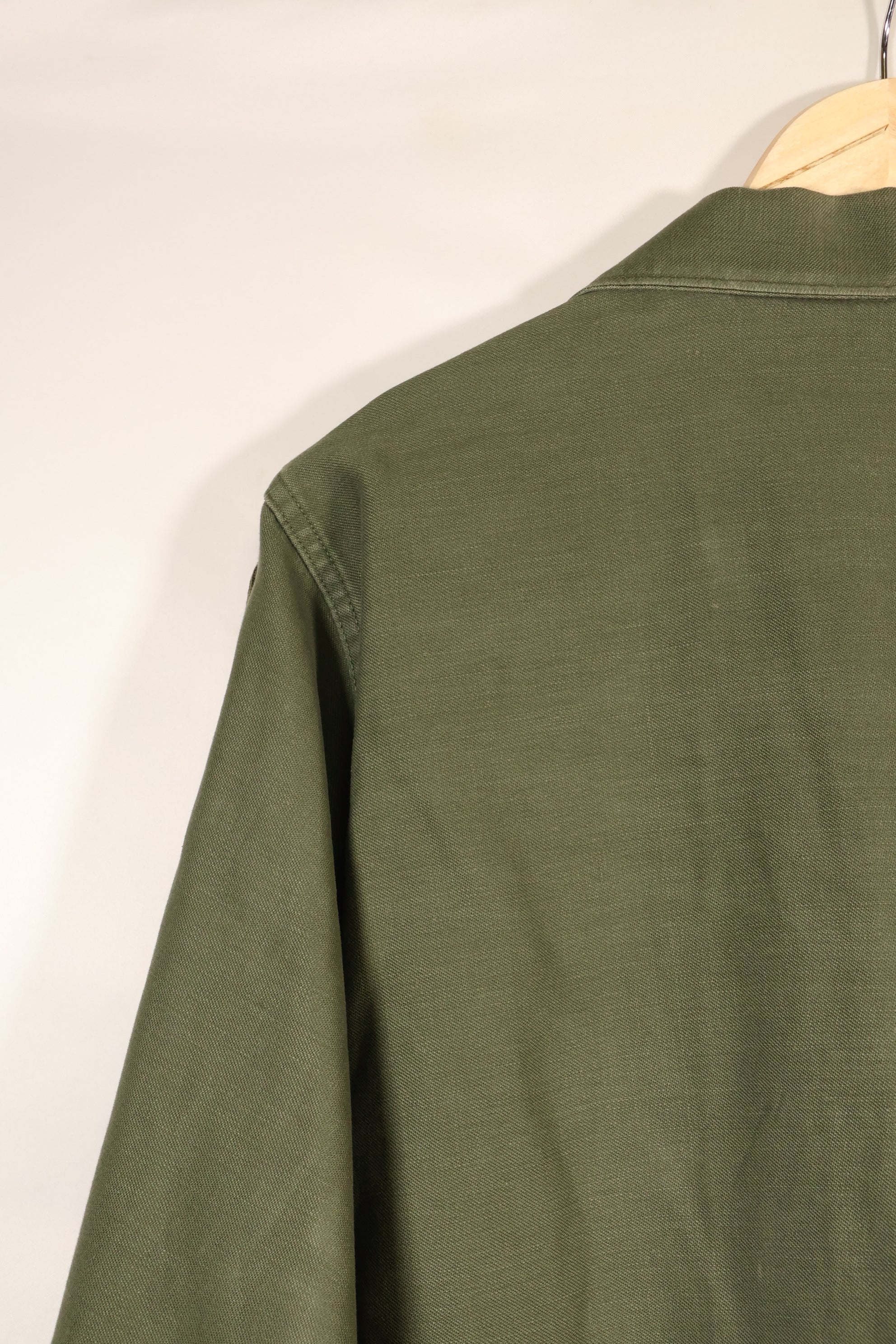 1972 Contract, 15 1/2 x 33, OG-107, Utility Shirt, With Patch, Used