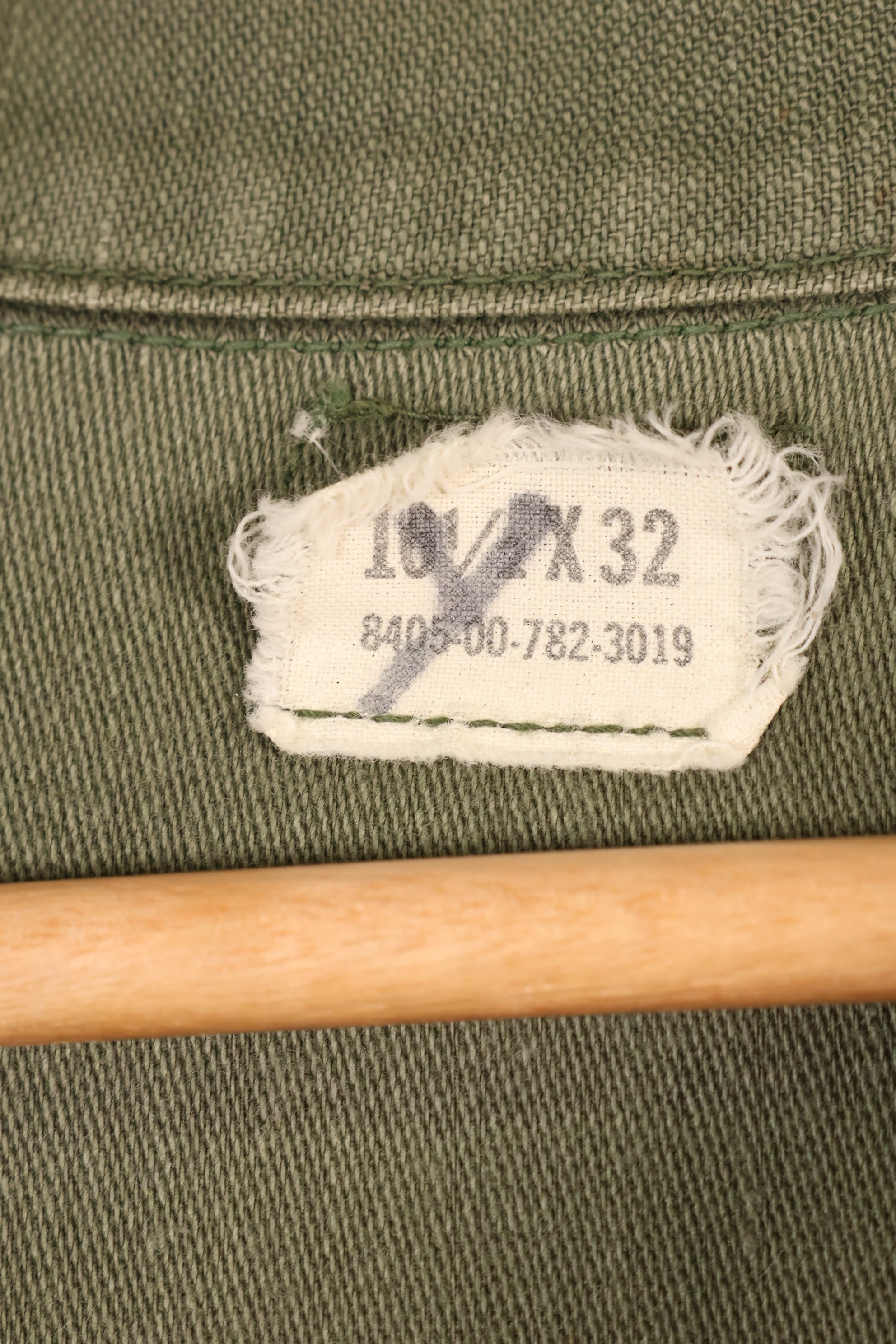 Late 1960s Contract Item, 16 1/2 x 32, OG-107, Utility Shirt with Patch, Used