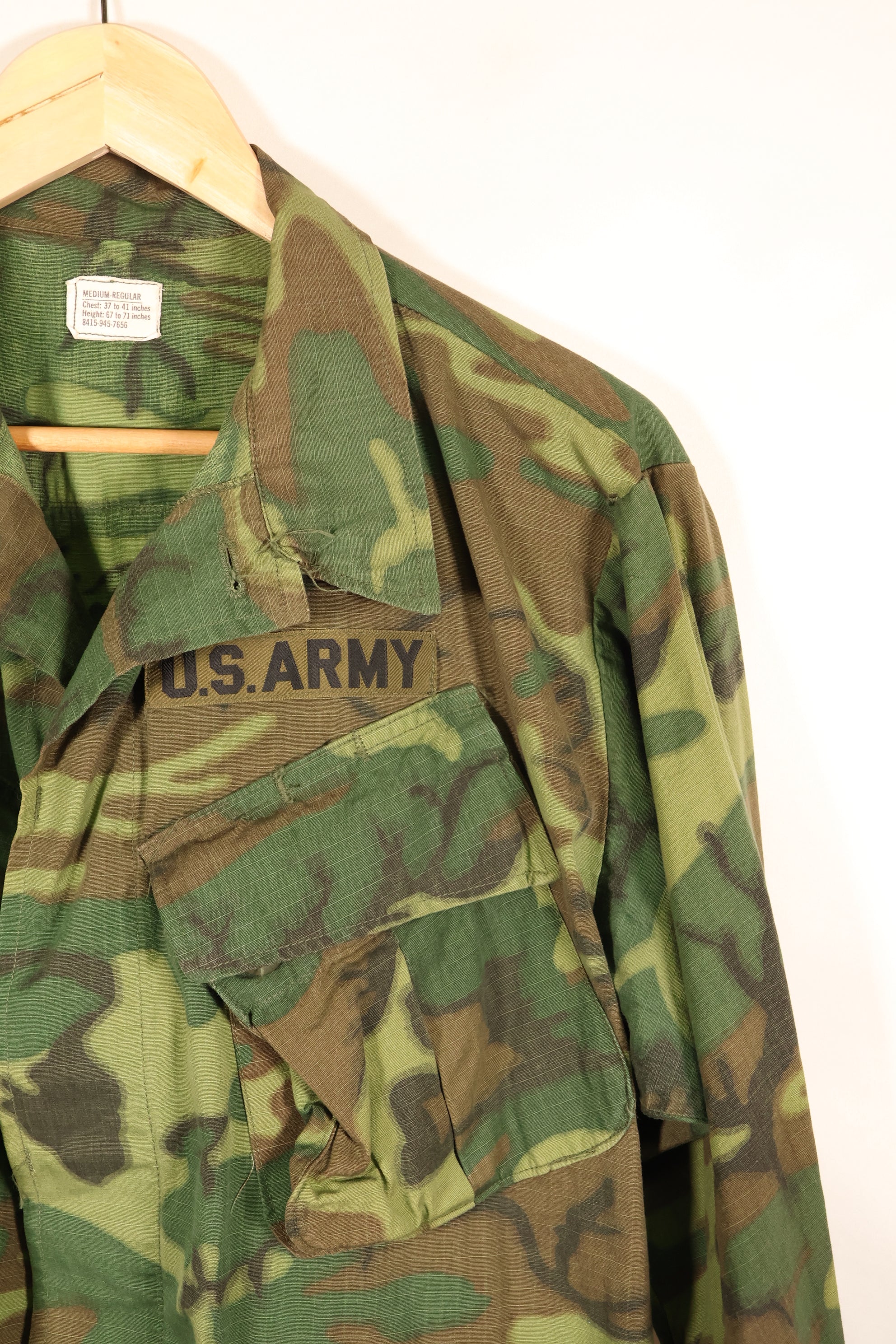 1969 Contract, M-R, U.S. Army ERDL Green Leaf Camo, Jungle Fatigue Jacket, Used
