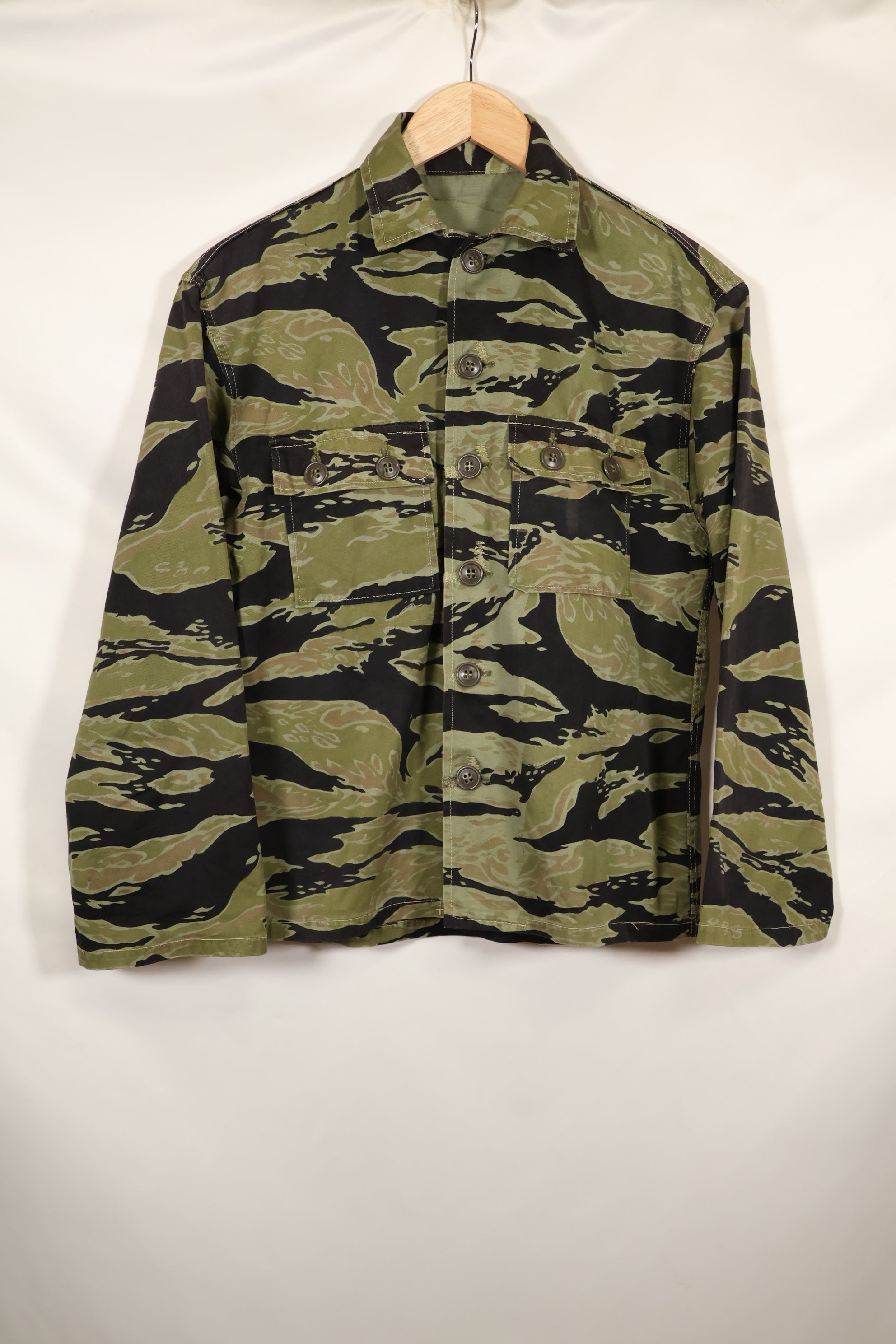 Real Late War Pattern Tiger Stripe Shirt, heavyweight fabric, good condition.