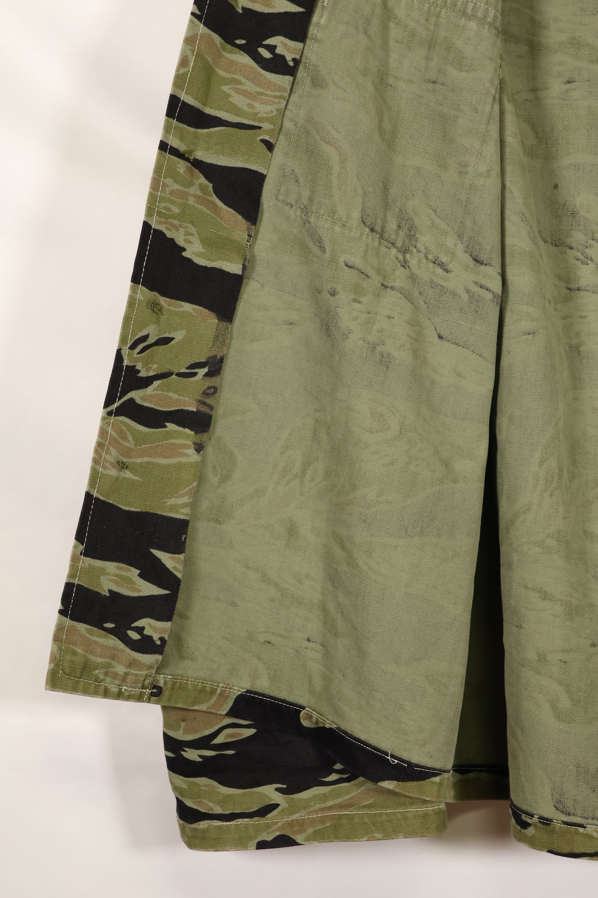 Real Late War Pattern Tiger Stripe Shirt, heavyweight fabric, good condition.