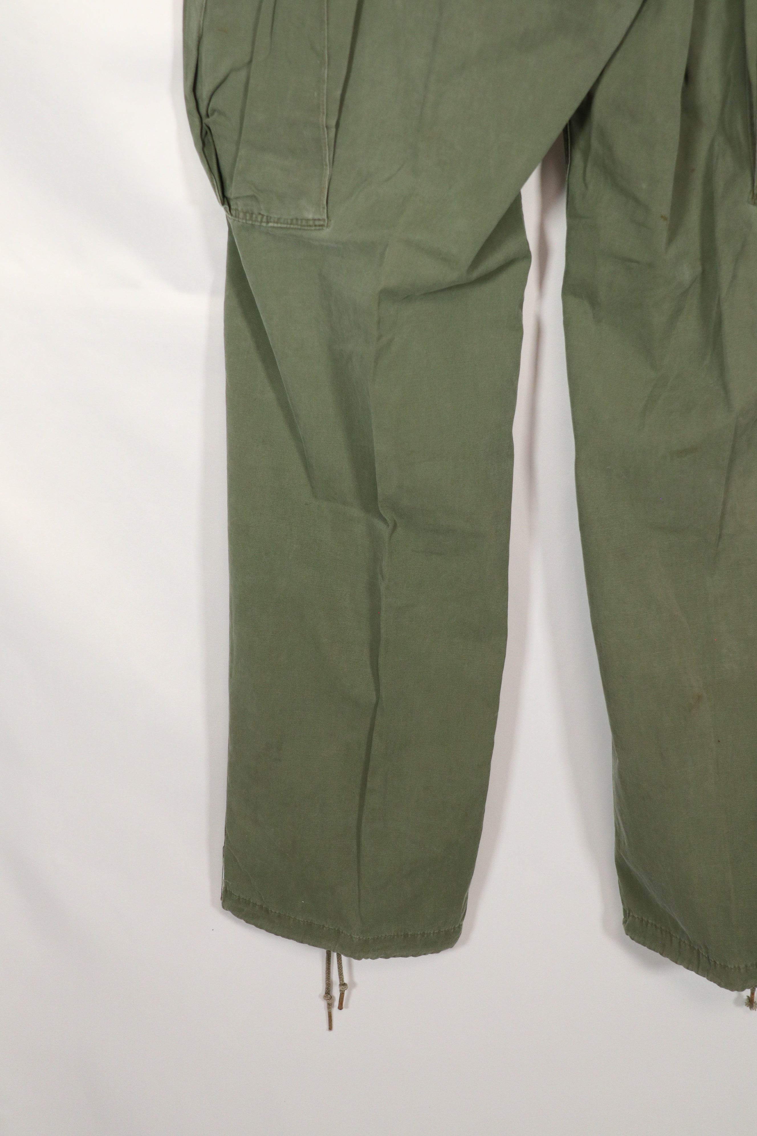 Real 1963 1st Model Jungle Fatigue Pants without leg ties, used.