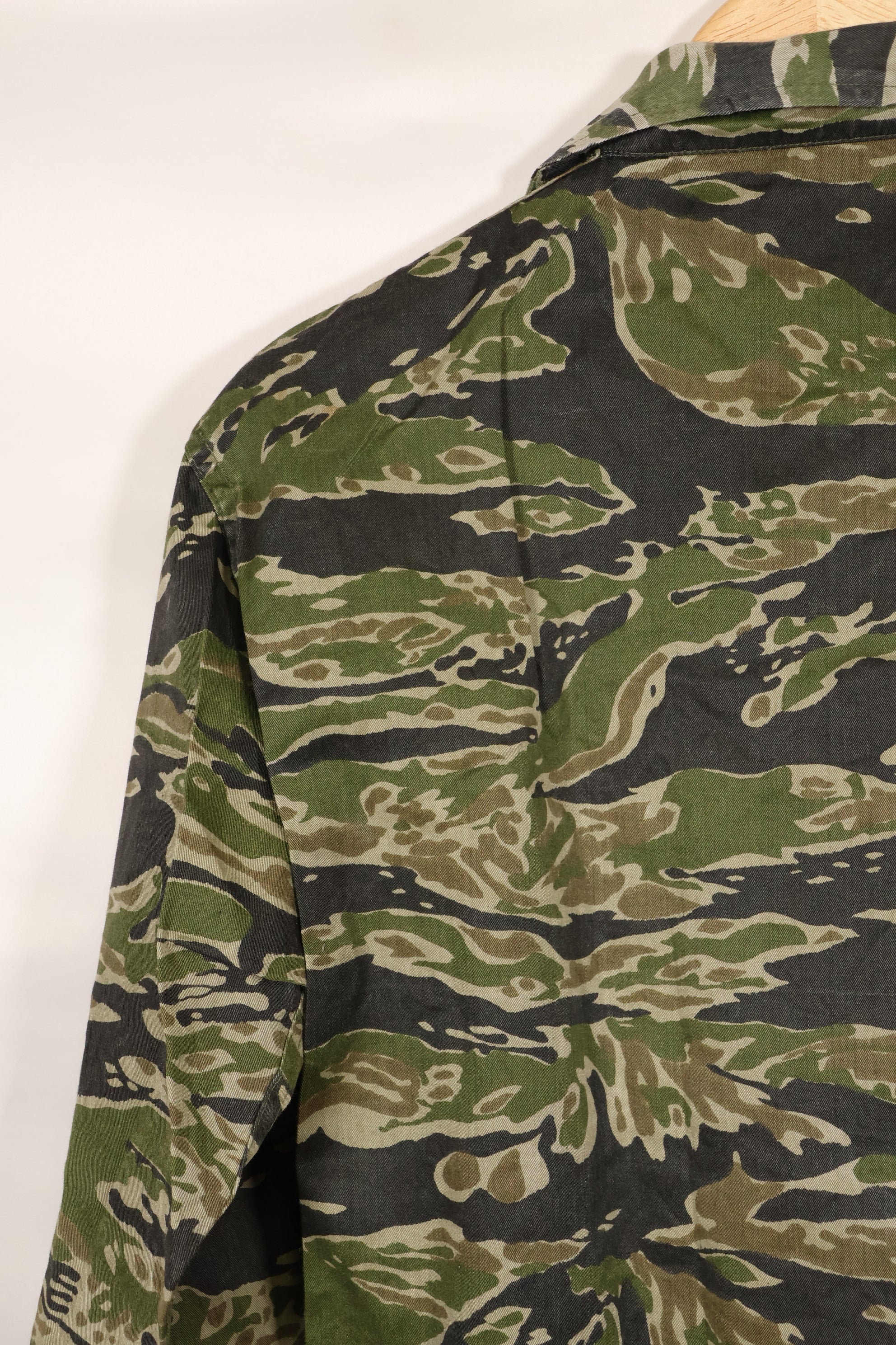 1960s Tiger Stripe Shirt, CIDG pattern, good condition, used, B