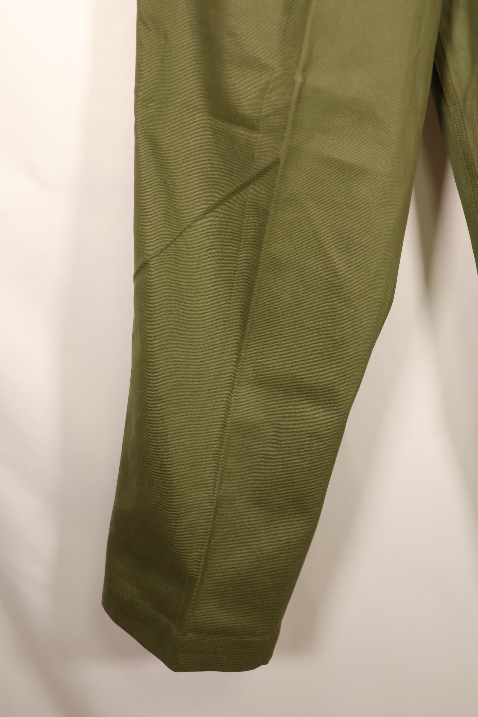 1967年ロット　オーストラリア軍　AATTVなど　ジャングルグリーン　コンバットパンツ　ほぼ未使用品　B