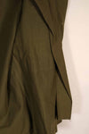 Real 1940s U.S. Army HBT OD utility jacket, no size tag, good condition.