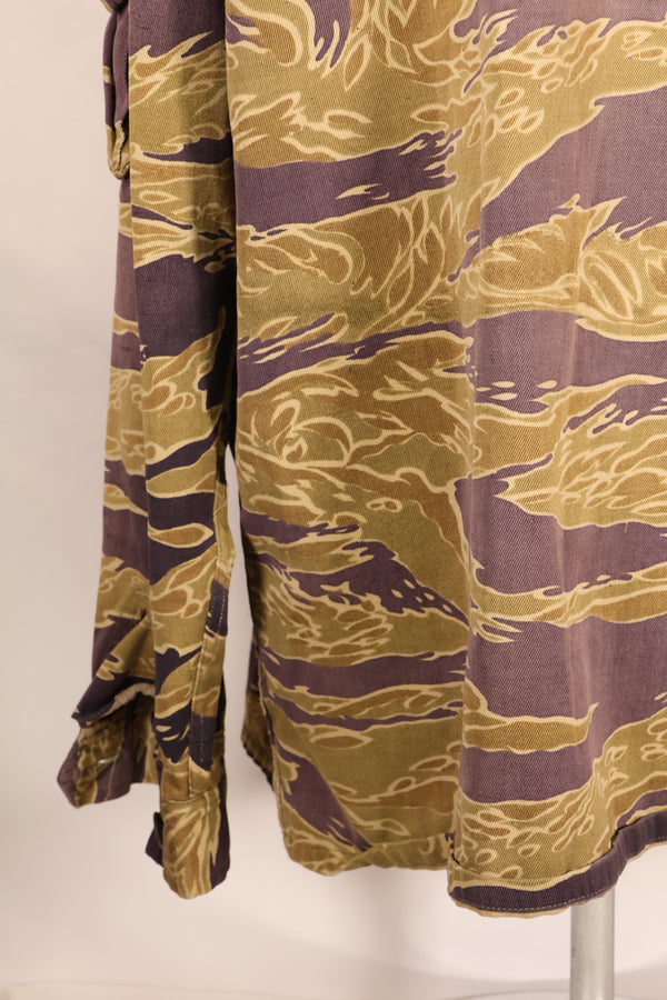 Late 1960s—Worn by a former MIKE FORCE advisor—Gold Tiger US-M shirt with modified zipper
