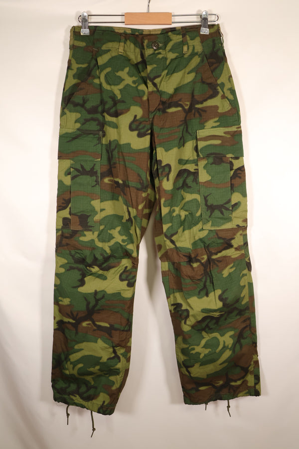 1969 Contract, S-R, Virtually Unused, ERDL Green Leaf Camo Fatigue Pants, Zipper Damaged