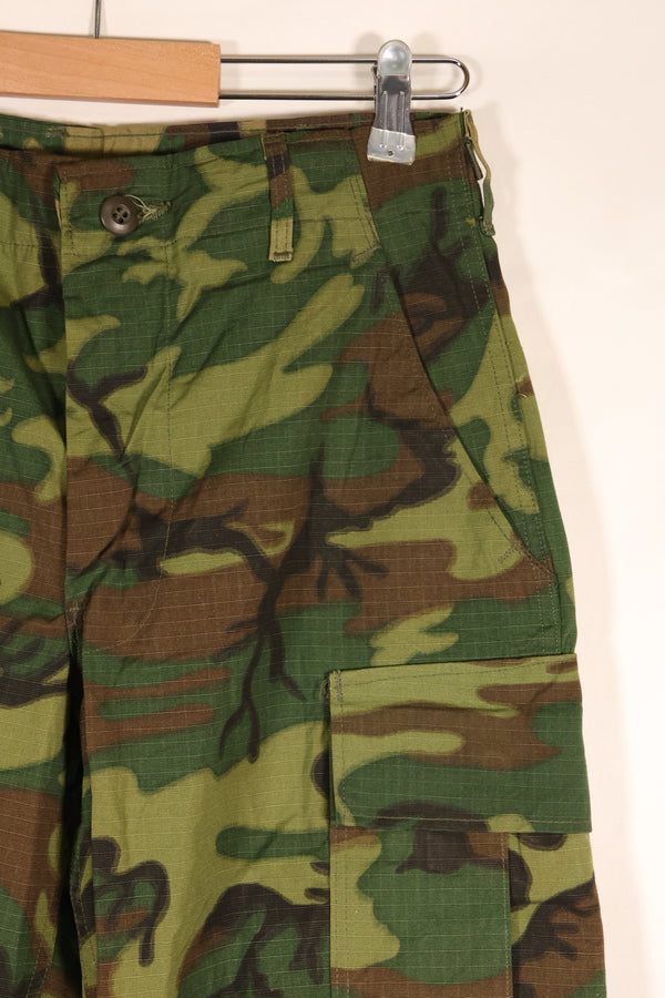 1969 Contract, S-R, Virtually Unused, ERDL Green Leaf Camo Fatigue Pants, Zipper Damaged