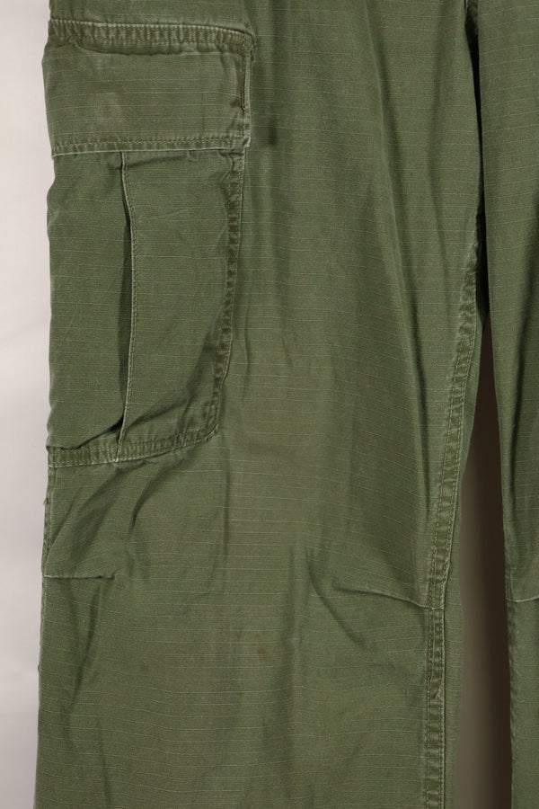 Contract year unknown S-R size 4th Model Jungle Fatigue pants, used, released by film company