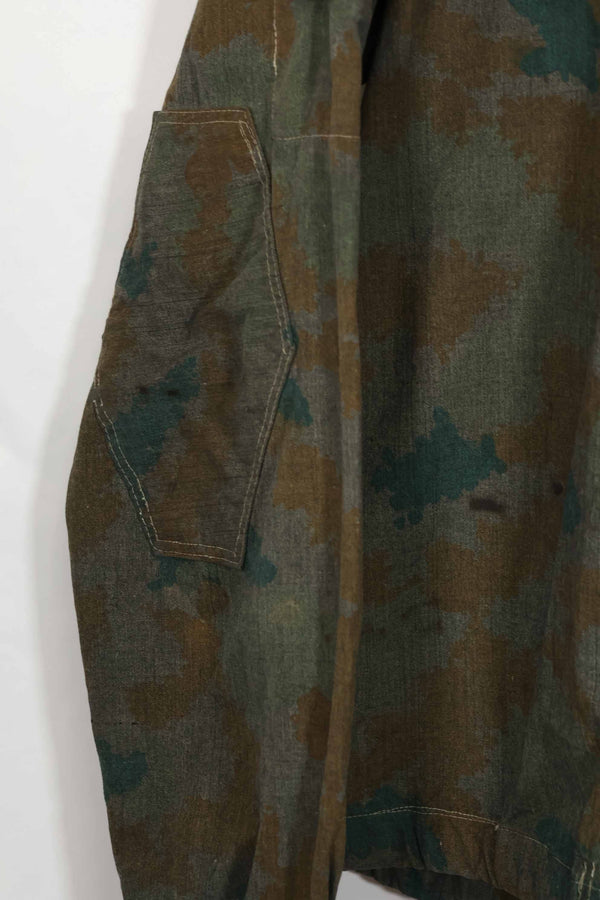 1962 East German Army NVA M58 Flächentarn sniper smock in Bluementarn camo, almost unused.