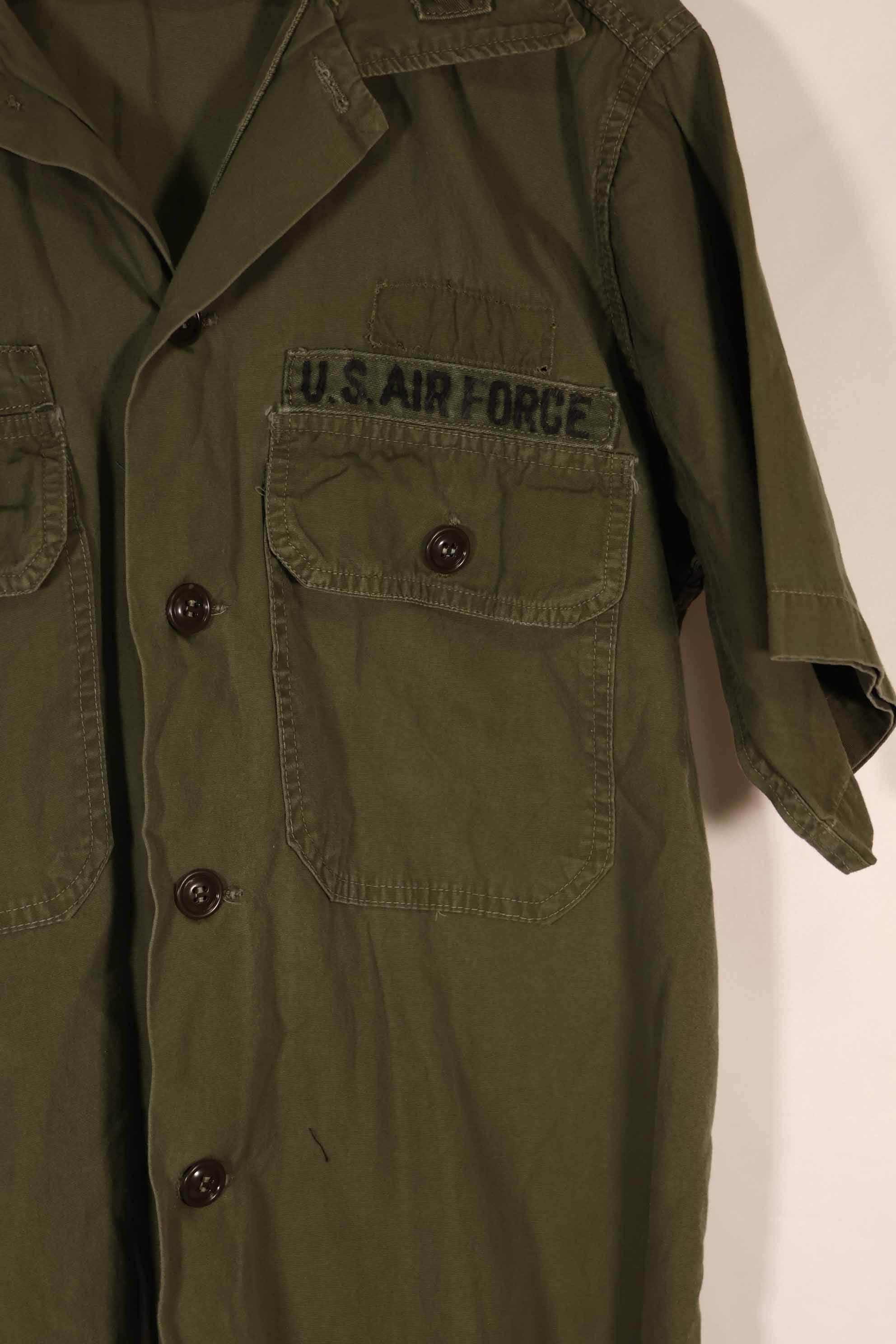 Real Poplin OG-107 utility shirt with first-attached USAF patch, size M, used.