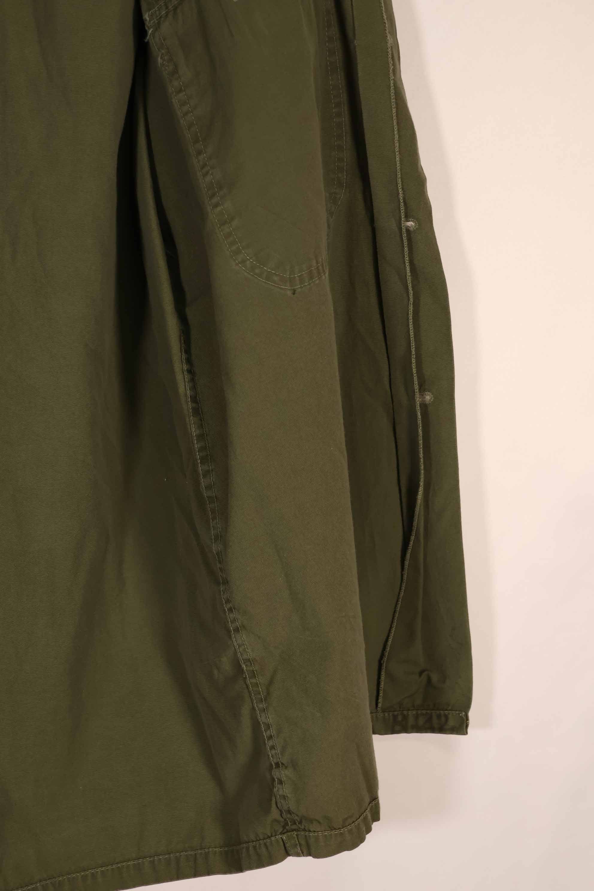 Real Poplin OG-107 utility shirt with first-attached USAF patch, size M, used.